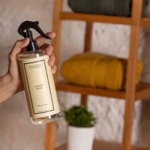 Spray Ambientador de textiles de hogar, aroma Velvet Wood, 500ml | Cererias Mollá